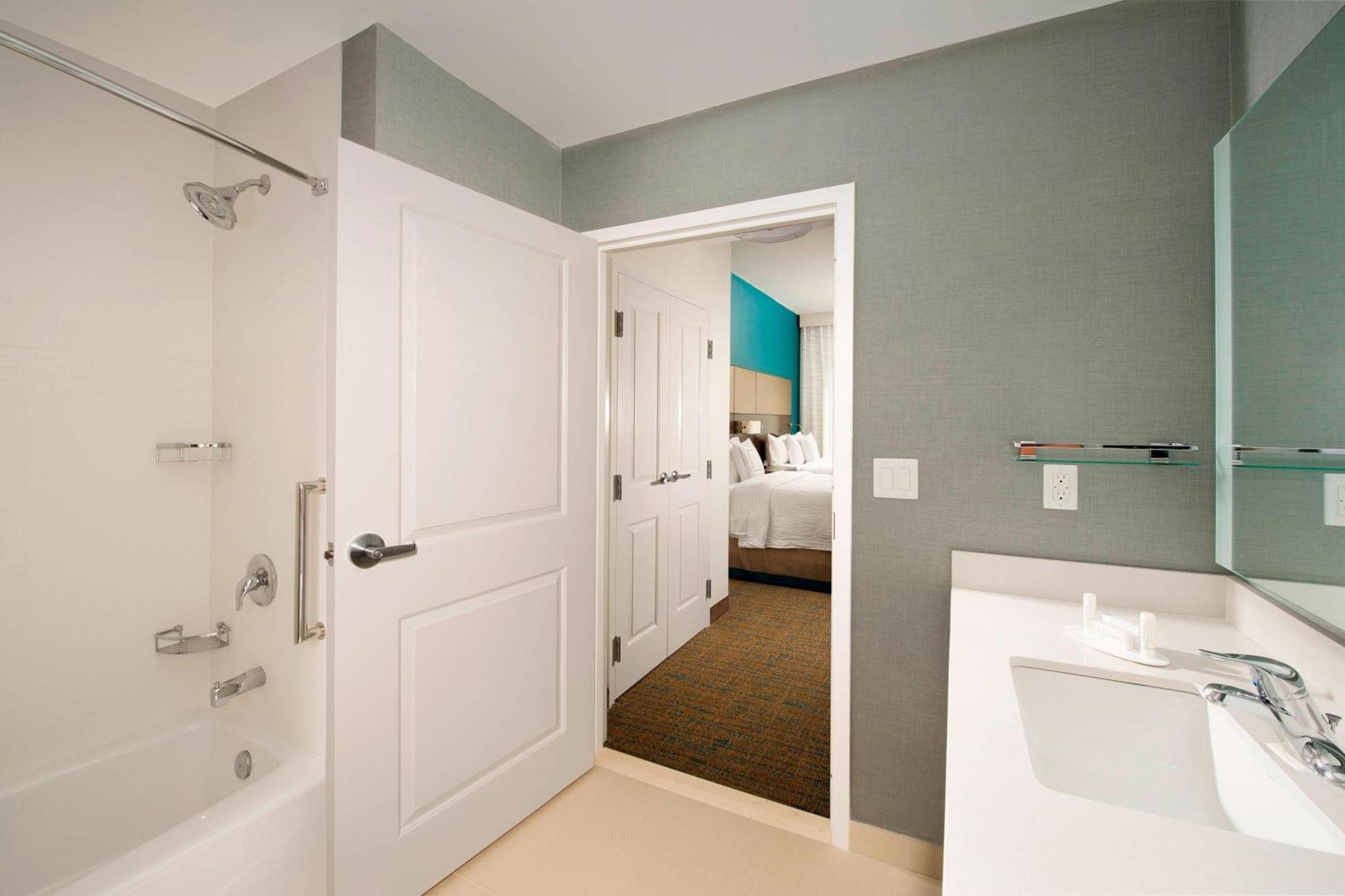 Residence Inn By Marriott Miami Airport West/Doral Exterior photo