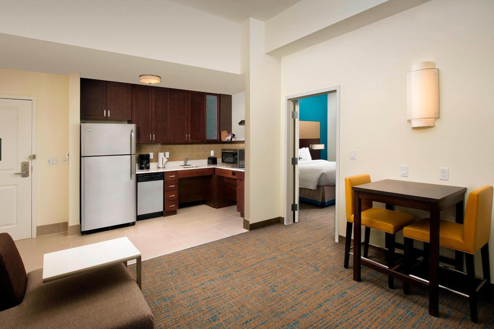 Residence Inn By Marriott Miami Airport West/Doral Exterior photo